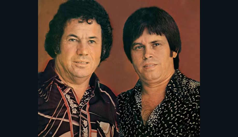 Abel e Caim - Pé de Ipê
